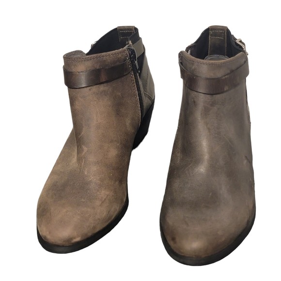 Diana Ferrari‎ Womens Gavel Brown Leather Round Toe Side Zip Ankle Bootie Sz 7.5 - Picture 4 of 12